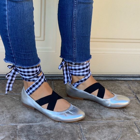 Silver Chunky Laces Ankle Tie Wrap Ballet Flats - Picture 5 of 7